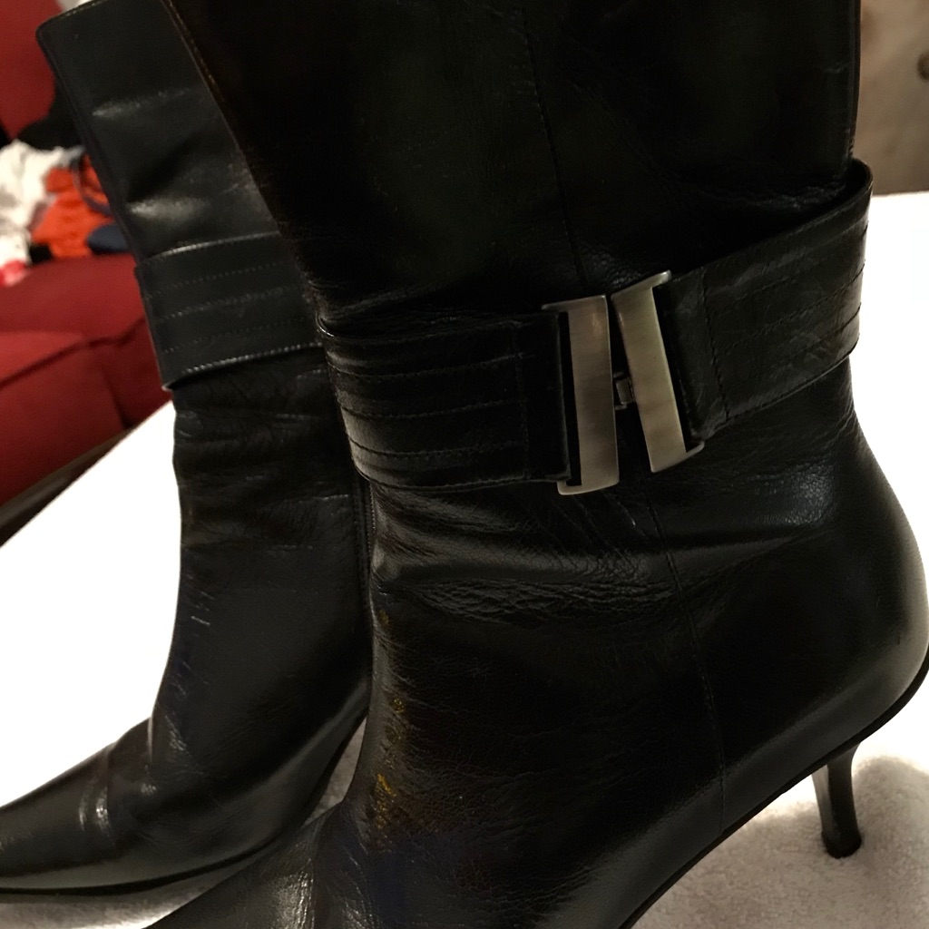 Brand New Gorgeous Womens Boots By Kenneth Cole  Box 54